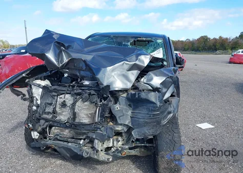 2022 Toyota Tacoma Sr V6 z USA, uszkodzony, nr VIN 3TMCZ5AN7NM499622